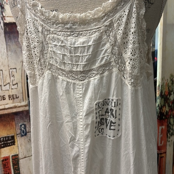 Magnolia Pearl Poplin Clementine Slip 176, True, OS - Picture 6 of 13